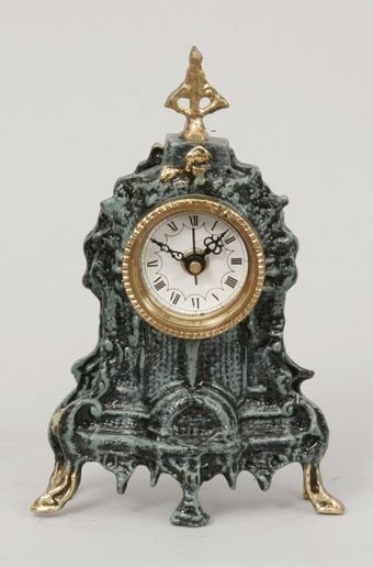 Часы из бронзы Virtus 5401
