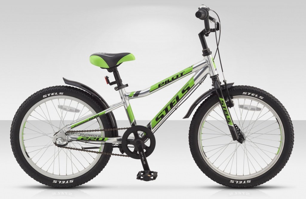 Подростковый городской дорожный велосипед STELS Pilot 220 Boy (2015)